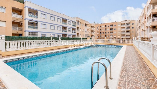 WOHNUNG - Wiederverkauf - TORREVIEJA -
                Costa Blanca