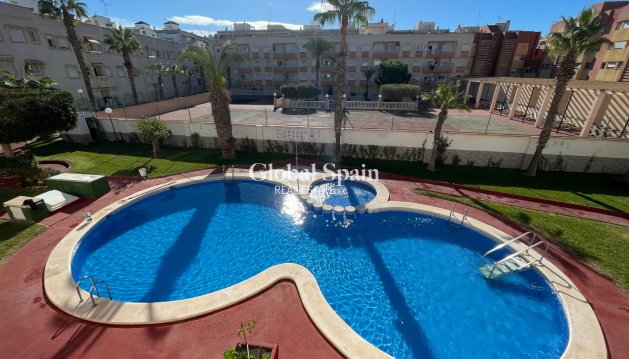 WOHNUNG - Wiederverkauf - TORREVIEJA -
                Costa Blanca