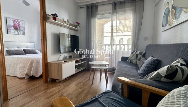 WOHNUNG - Wiederverkauf - TORREVIEJA -
                Costa Blanca