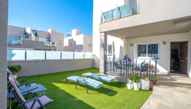 WOHNUNG - Wiederverkauf - TORREVIEJA -
                Costa Blanca