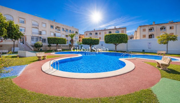 WOHNUNG - Wiederverkauf - TORREVIEJA -
                Costa Blanca