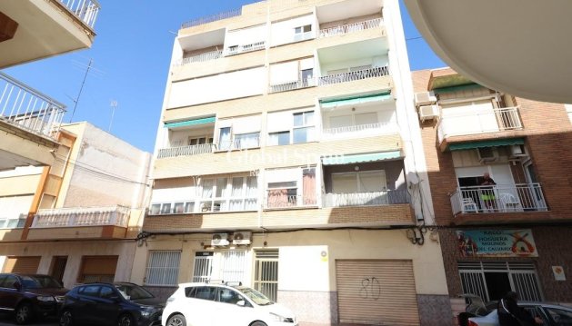 WOHNUNG - Wiederverkauf - TORREVIEJA -
                Costa Blanca
