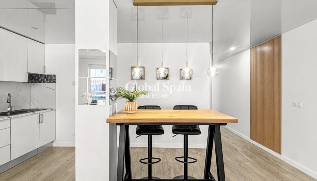 WOHNUNG - Wiederverkauf - TORREVIEJA -
                Costa Blanca