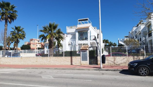WOHNUNG - Wiederverkauf - TORREVIEJA -
                Costa Blanca