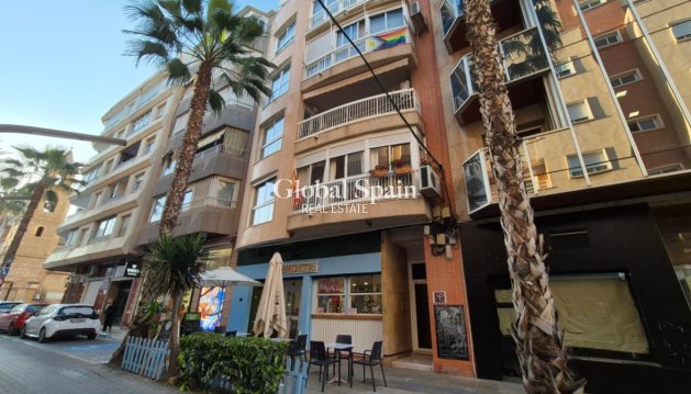 WOHNUNG - Wiederverkauf - TORREVIEJA -
                Costa Blanca