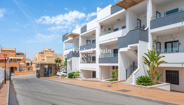 WOHNUNG - Wiederverkauf - TORREVIEJA -
                Costa Blanca