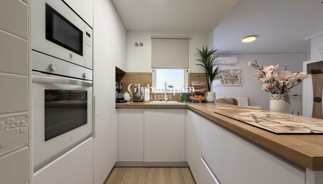 WOHNUNG - Wiederverkauf - TORREVIEJA -
                Costa Blanca