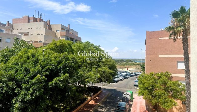 WOHNUNG - Wiederverkauf - TORREVIEJA -
                La Mata pueblo