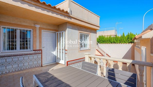 WOHNUNG - Wiederverkauf - TORREVIEJA -
                LOS BALCONES - LOS ALTOS