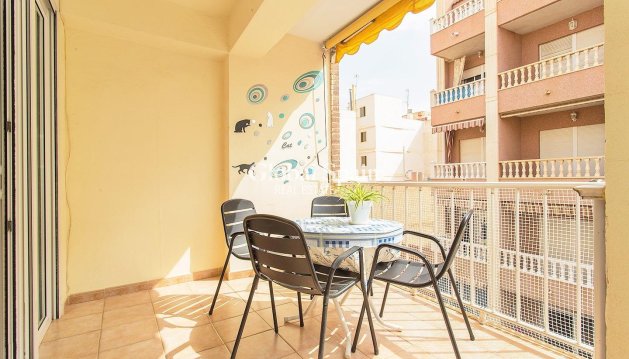 WOHNUNG - Wiederverkauf - TORREVIEJA -
                Playa del Cura