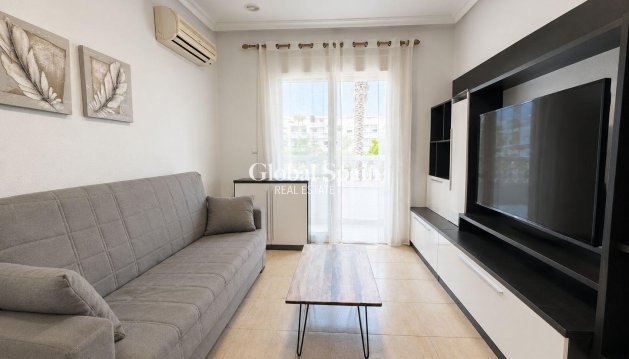 WOHNUNG - Wiederverkauf - TORREVIEJA -
                Playa del Cura