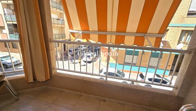 WOHNUNG - Wiederverkauf - TORREVIEJA -
                Playa del Cura