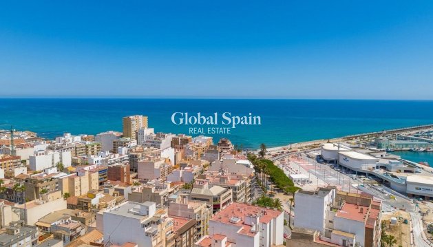 WOHNUNG - Wiederverkauf - TORREVIEJA -
                Puerto Deportivo