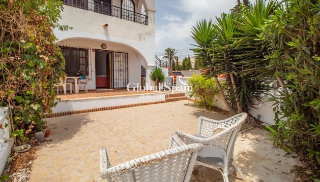 WOHNUNG - Wiederverkauf - TORREVIEJA -
                Torreblanca
