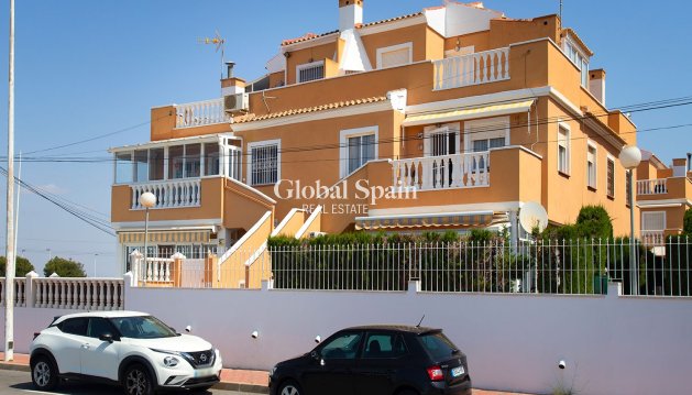 Wohnung - Wiederverkauf - TORREVIEJA -
                Torrevieja