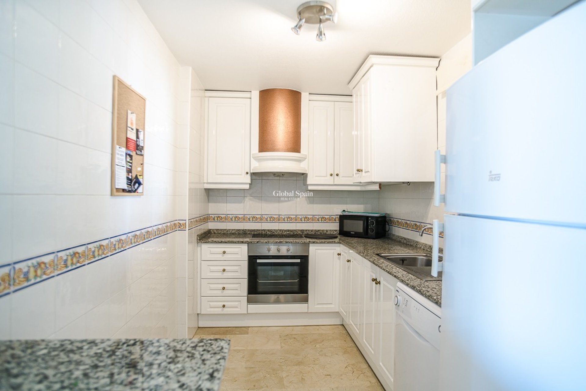 Wynajem długoterminowy - Apartament -
ORIHUELA - VILLAMARTÍN