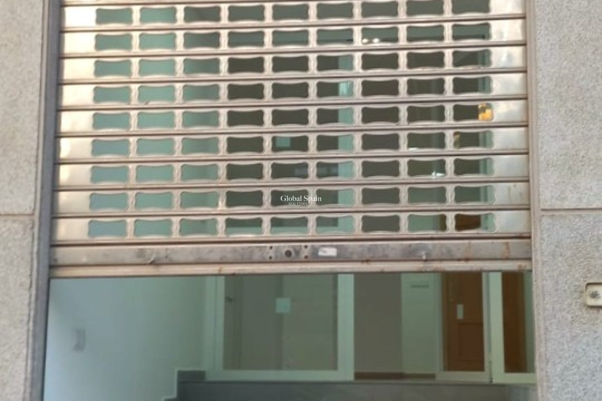 Wynajem długoterminowy - Lokalny -
CALLOSA D'EN SARRIÀ - Callosa De Ensarrià