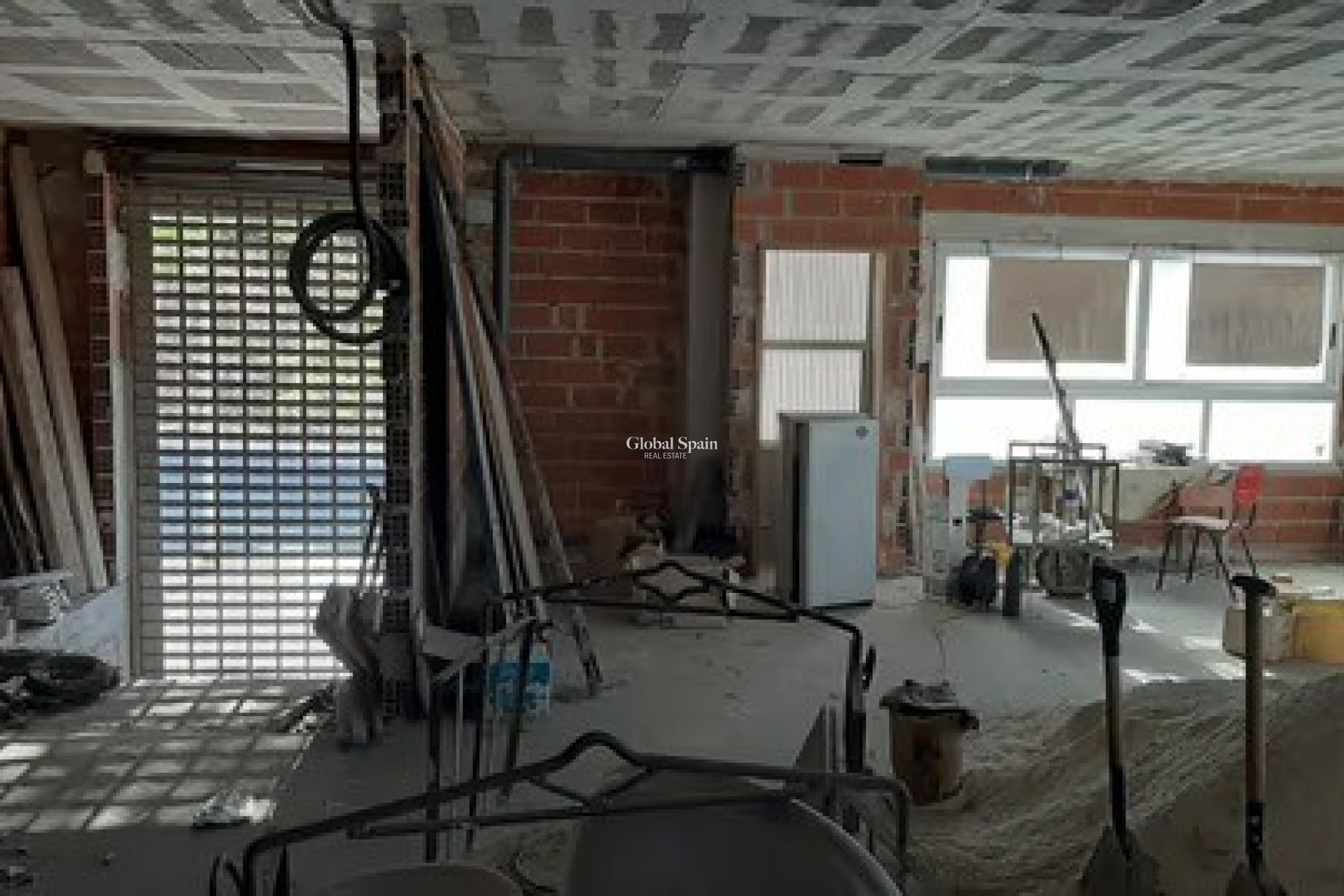 Wynajem długoterminowy - Lokalny -
Callosa De Ensarrià