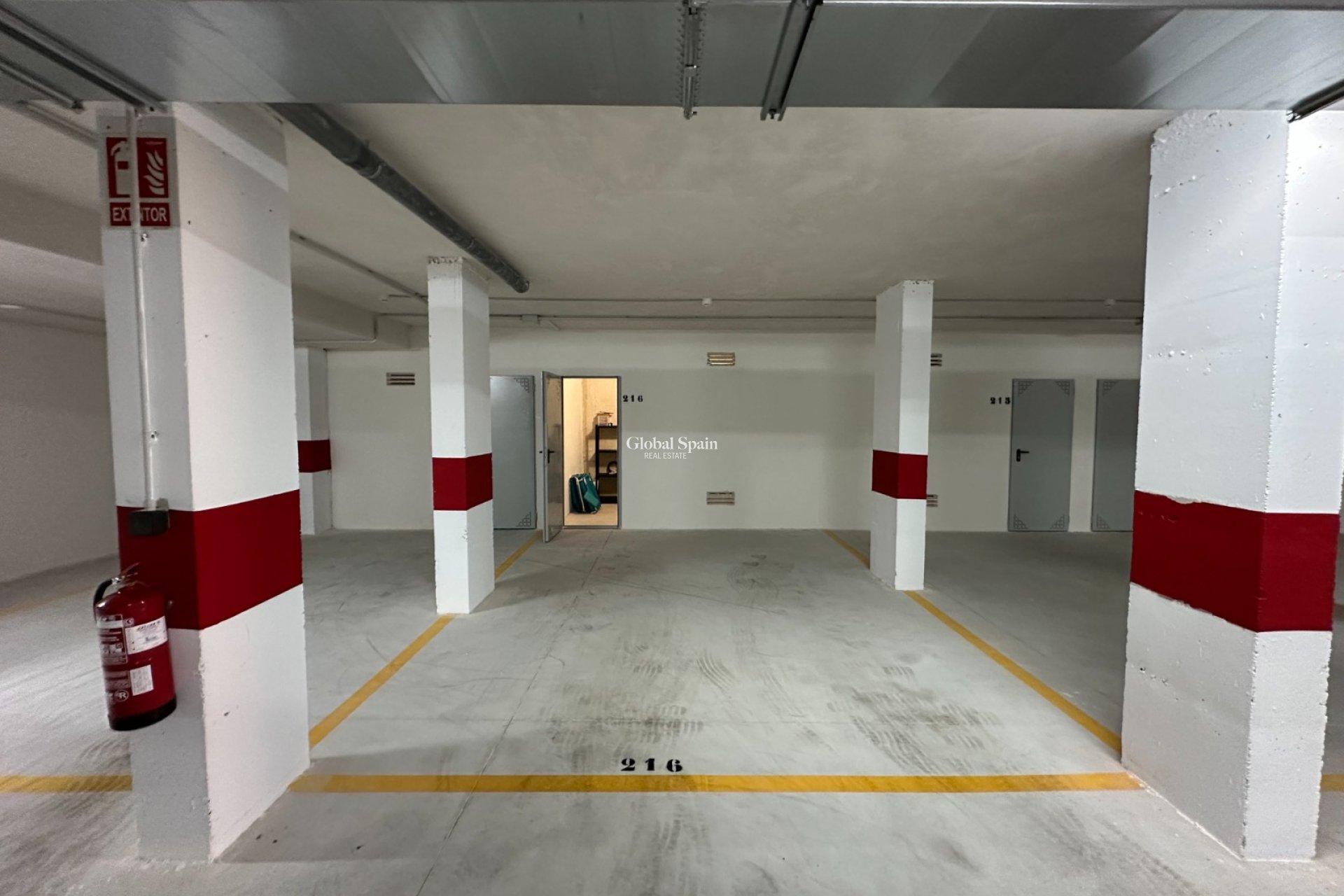 Wynajem długoterminowy - PENTHOUSE -
ORIHUELA COSTA - 