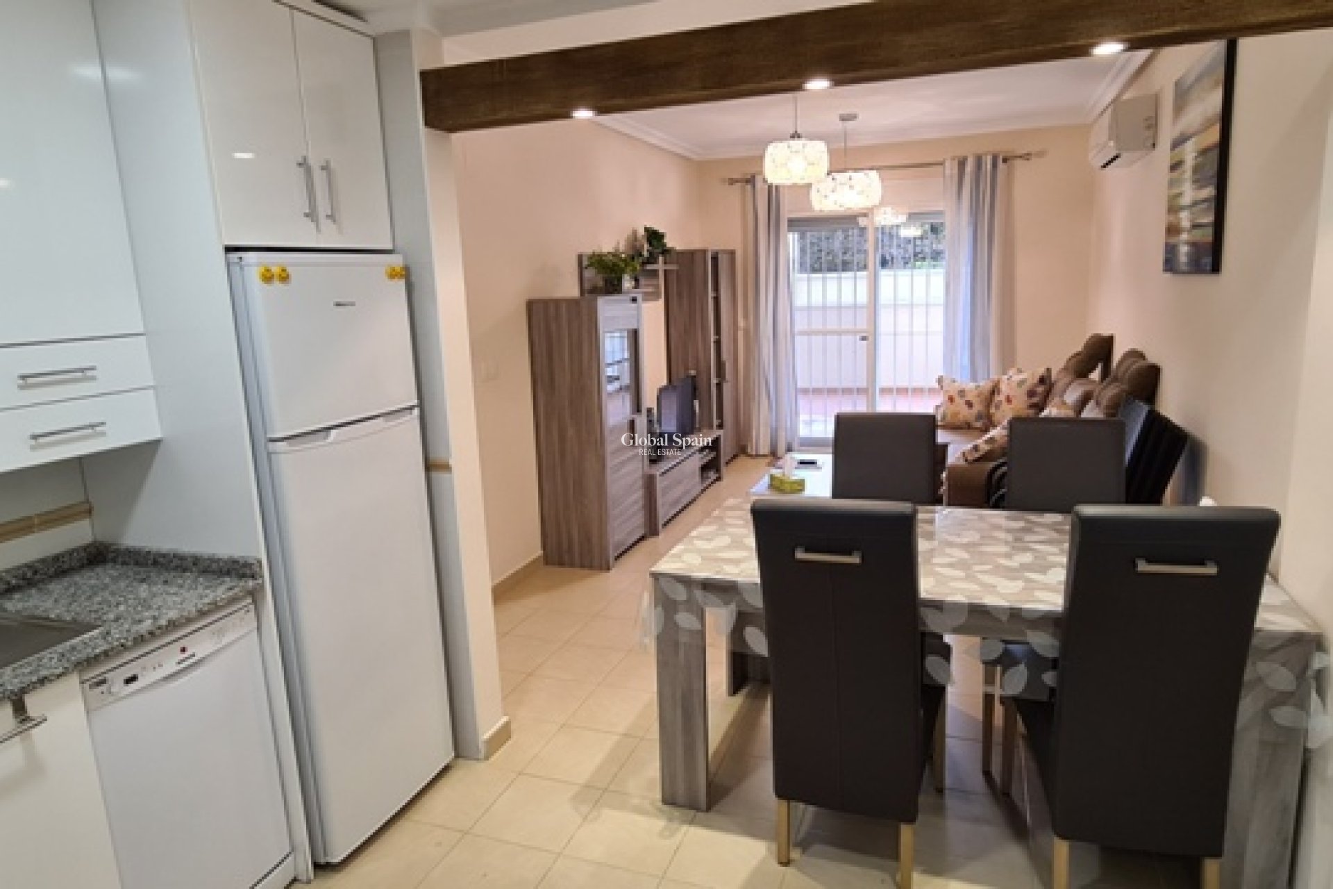 Wynajem krótkoterminowy - Apartament -
CAMPOAMOR