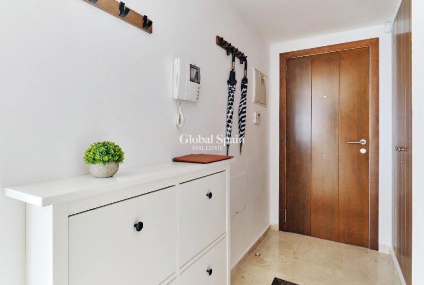 Wynajem krótkoterminowy - Apartament -
PUNTA PRIMA - La Entrada