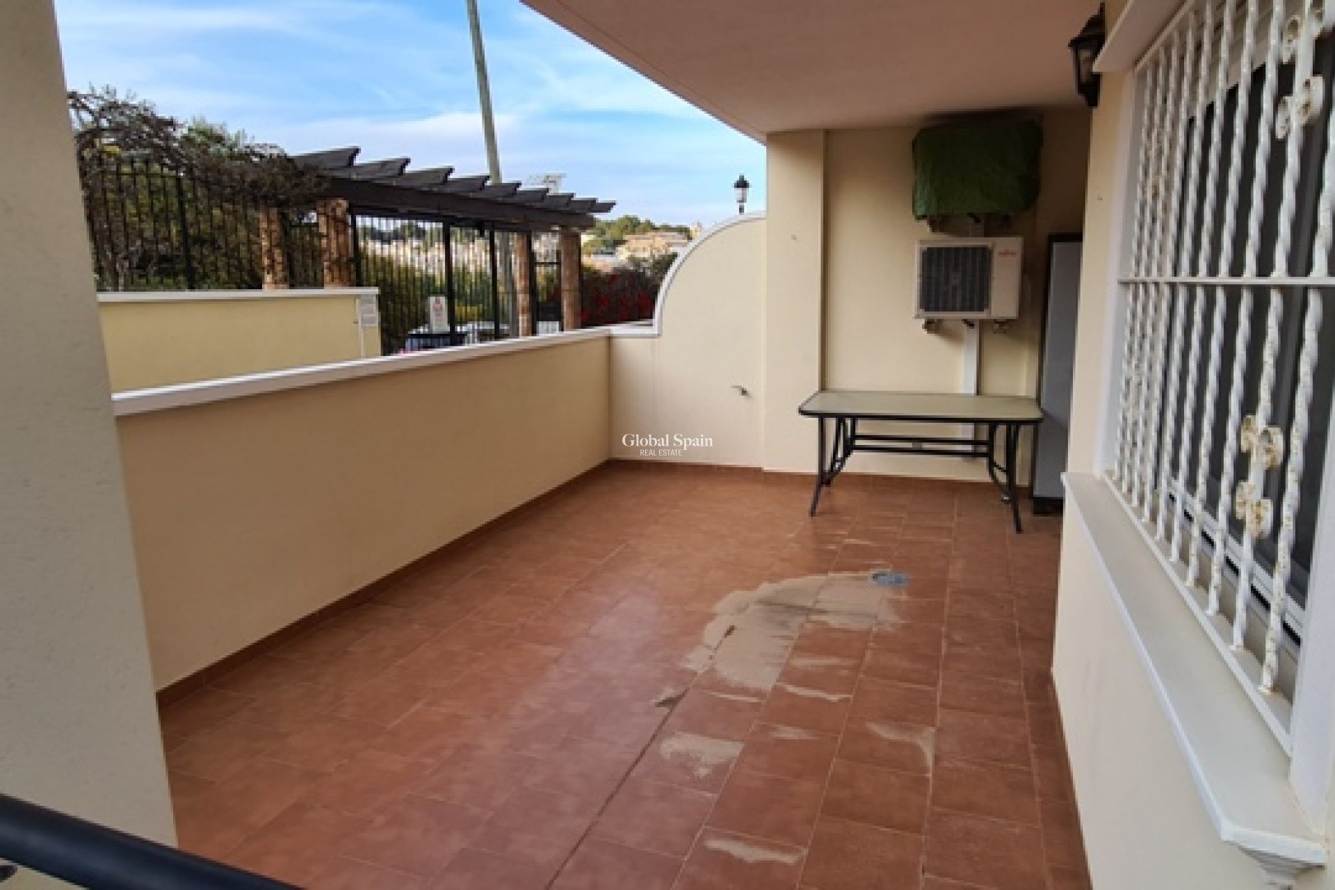 Wynajem krótkoterminowy - MIESZKANIE -
CAMPOAMOR