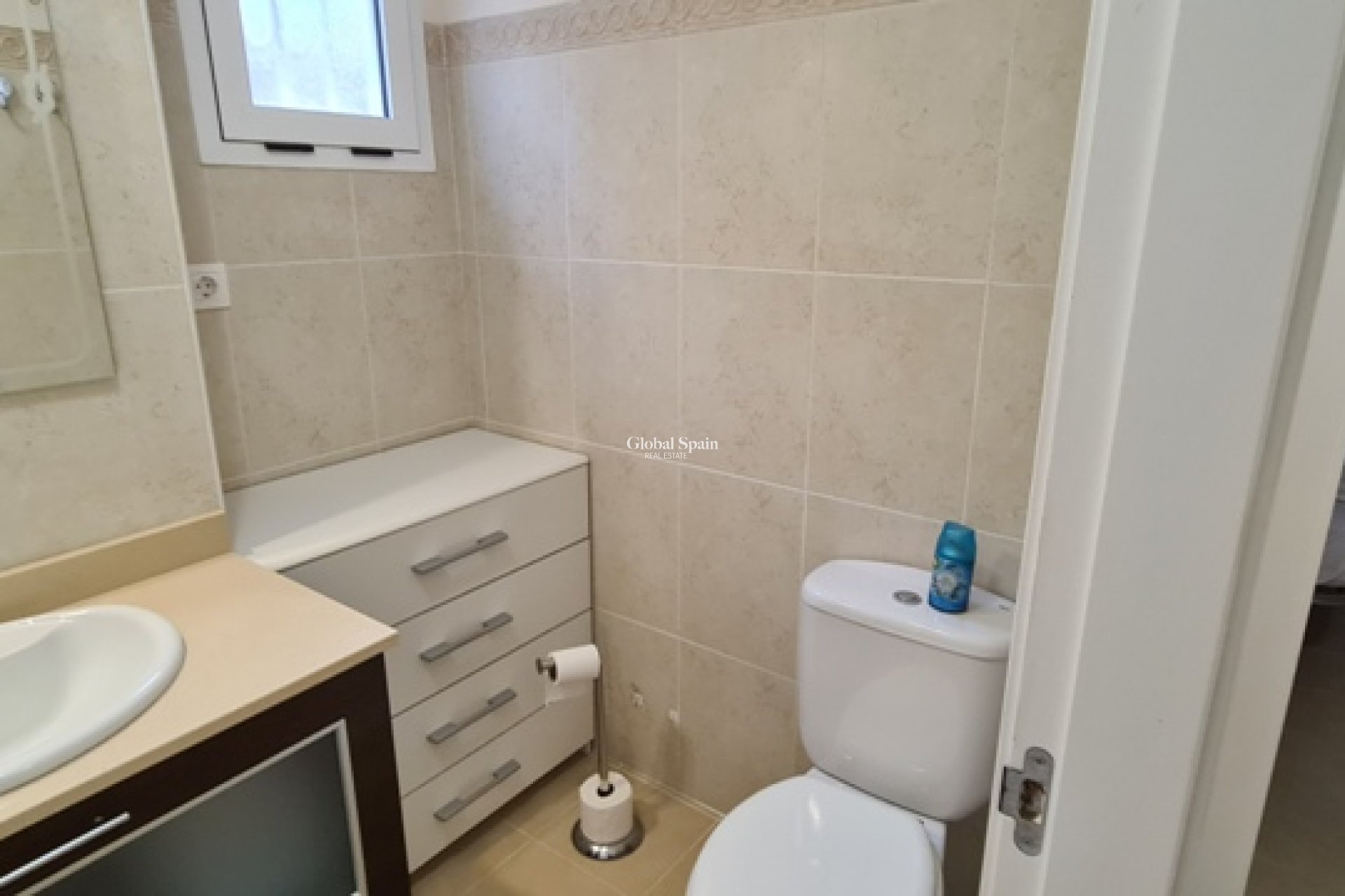 Wynajem krótkoterminowy - MIESZKANIE -
CAMPOAMOR