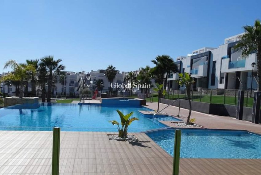 Wynajem krótkoterminowy - MIESZKANIE -
PUNTA PRIMA - Parque Recoleta