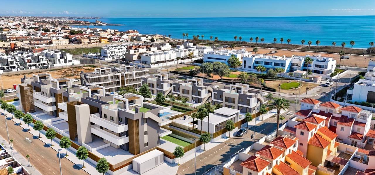 MIESZKANIE Z 3 SYPIALNIAMI W TORRE DE LA HORADADA