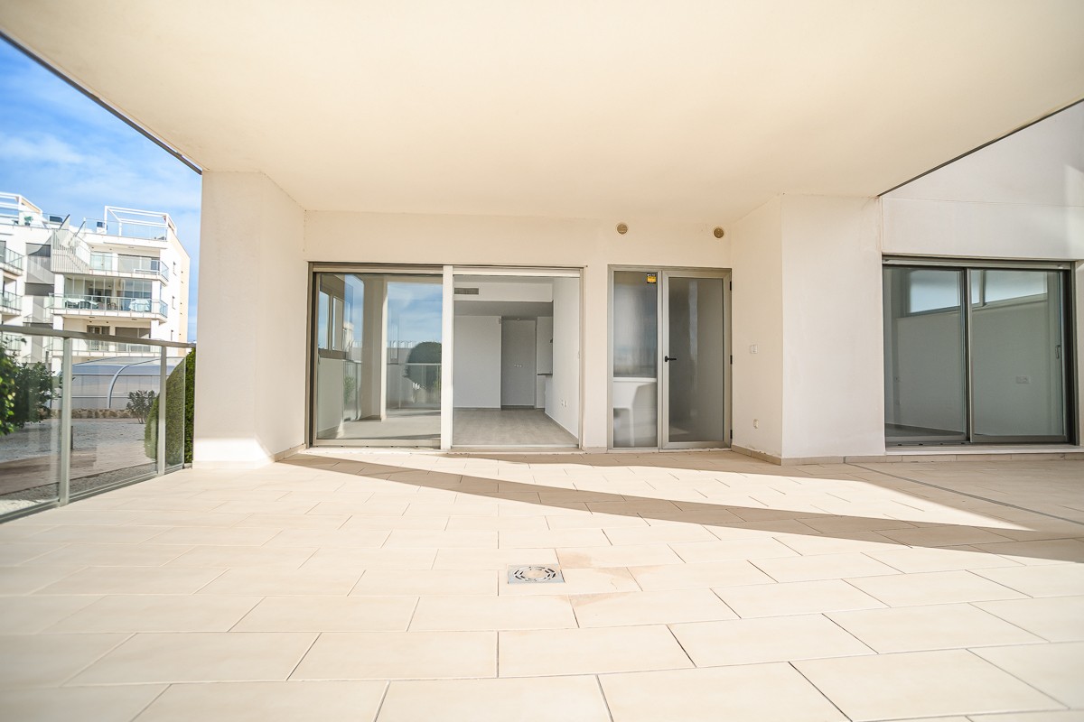 Apartment in Orihuela Costa 24