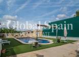 Resale - VILLA -
ORIHUELA - La Matanza