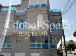 Venta - APARTAMENTO -
TORREVIEJA - Playa del Cura