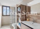 Revente - APPARTEMENT -
LOS ARENALES DEL SOL - Segunda linea playa