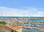 Resale - APARTMENT -
TORREVIEJA - Paseo maritimo