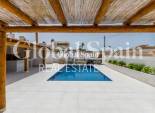 Wederverkoop - Villa -
TORREVIEJA - Torreta Florida