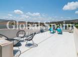 Wederverkoop - VILLA -
ALGORFA - La Finca Golf
