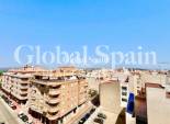 Venta - APARTAMENTO -
TORREVIEJA - La Mata
