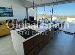 Revente - VILLA -
ROJALES - Inland