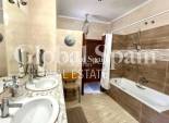 Wederverkoop - VILLA -
VILLAMARTÍN - Costa Blanca