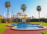 Resale - APARTMENT -
TORREVIEJA - El limonar