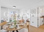 Resale - APARTMENT -
PLAYA FLAMENCA - Costa Blanca