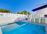 Wiederverkauf - VILLA -
SAN FULGENCIO - LA MARINA
