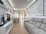 Wederverkoop - HUIS -
TORREVIEJA - Nueva Torrevieja