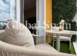 Wederverkoop - APPARTEMENT -
TORREVIEJA - Torrevieja
