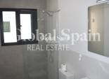 Resale - VILLA -
CALASPARRA - Inland