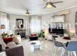 Wederverkoop - VILLA -
ROJALES - Costa Blanca