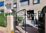 Revente - APPARTEMENT -
TORREVIEJA - Punta prima