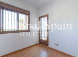 Resale - House -
ALGORFA