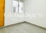 Odsprzedaż - MIESZKANIE -
TORREVIEJA - 