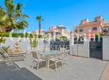 Wiederverkauf - VILLA -
TORREVIEJA - Costa Blanca